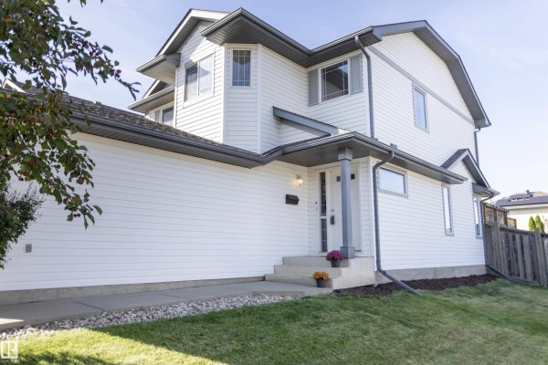 3575 Mclean Cr Sw, Edmonton, AB, photo 2
