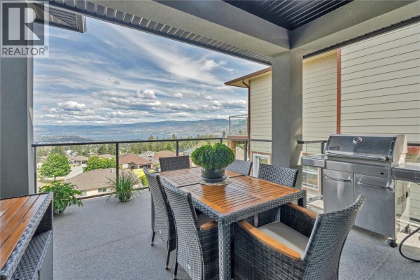 5pc Ensuite bath - 3579 Ranch Road, West Kelowna, BC V4T1A1 Photo 2