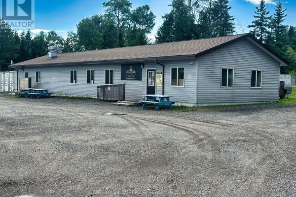 358 Hwy 11/17, Nipigon, ON P0T2J0 Photo 4