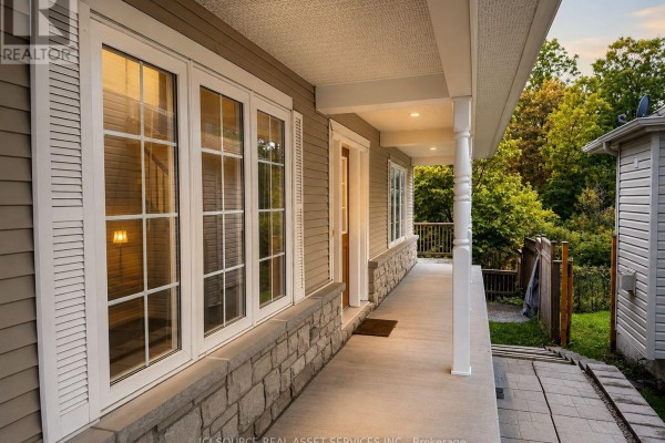 358 Wisteria Crescent, Ottawa, ON, photo 3