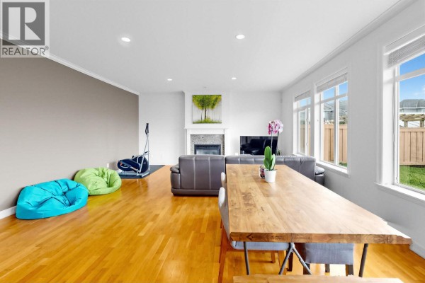 3580 Semlin Drive, Richmond, BC V7C5V7 Photo 2