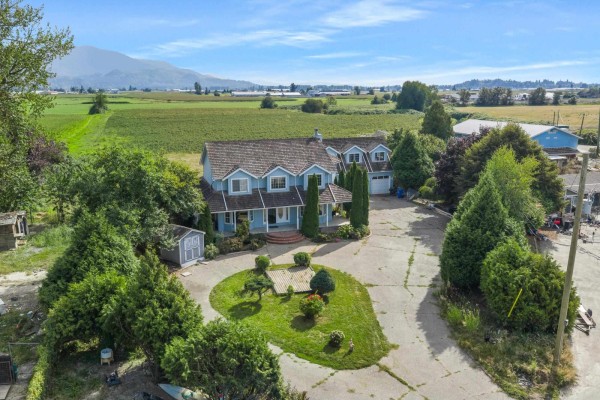 35826 South Parallel Road, Abbotsford, BC V3G2K4 Photo 5