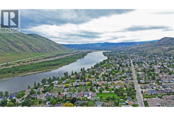 3587 Sage Drive, Kamloops, BC, photo 3