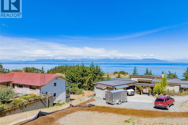 3588 Oakridge Dr, Nanaimo, BC V9T1M4 Photo 5