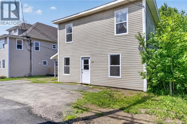 359-361 Victoria Street, Dalhousie, NB E8C2T8 Photo 3