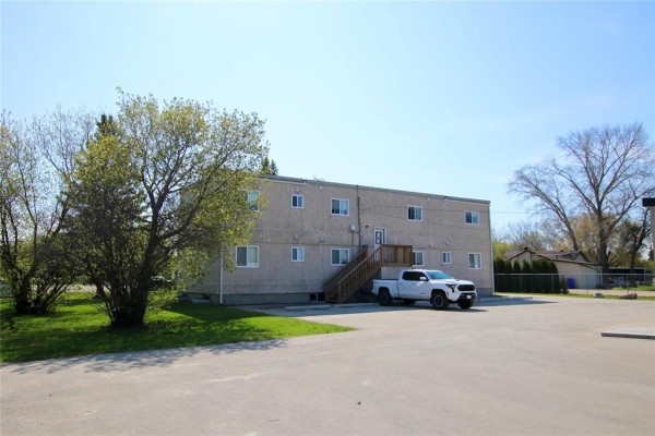 359 Dufault Drive, Ile Des Chenes, MB R0A0T0 Photo 2
