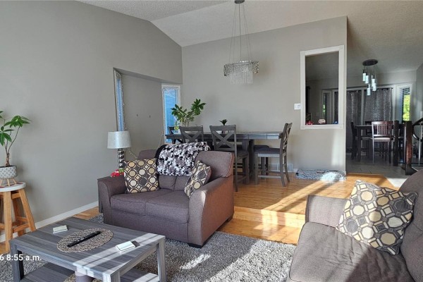 4pc Ensuite bath - 359 Nordstrum Road, Saskatoon, SK S7K6P9 Photo 4