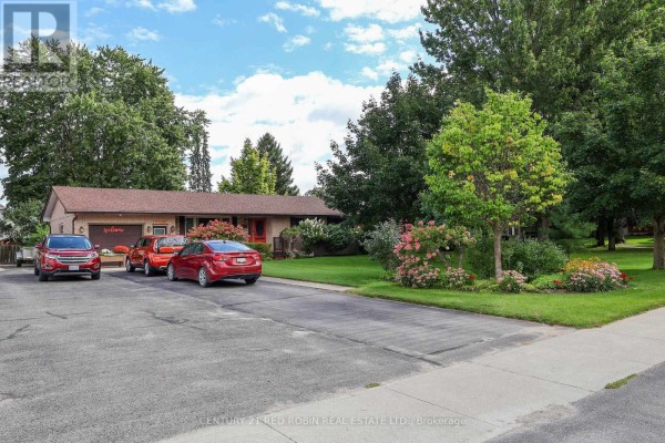 359 Oak Avenue, Strathroy Caradoc, ON, photo 2