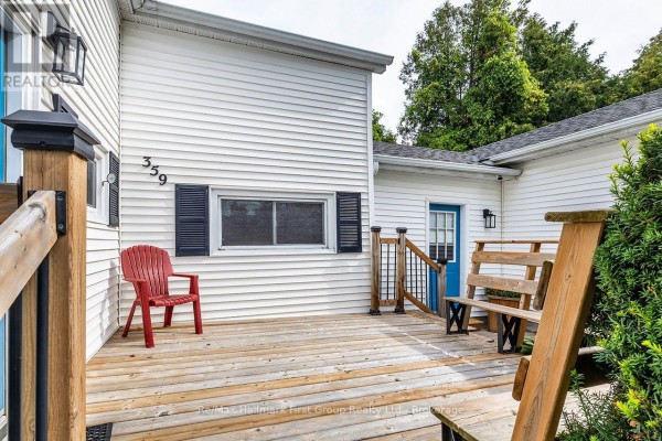 Laundry room - 359 Sexton Street, Scugog, ON L9L1E6 Photo 3