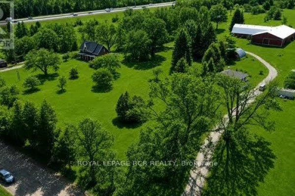 3591 Line 12, Bradford West Gwillimbury, ON, photo 2