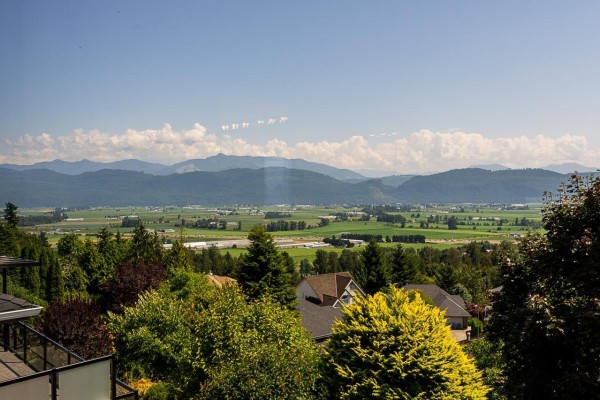 35946 Regal Parkway, Abbotsford, BC V3G1L3 Photo 5
