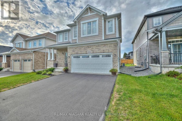 3595 Carolina Court, Fort Erie, ON, photo 2