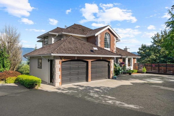 35993 Eaglecrest Place, Abbotsford, BC V3G1E7 Photo 4