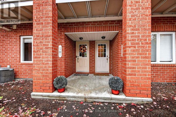 Bedroom - 10e Daybreak Street, Ottawa, ON K2G6T9 Photo 2