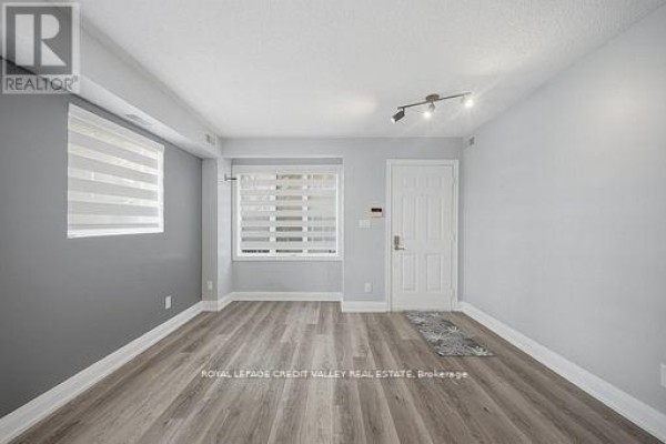 Primary Bedroom - Th53 - 208 Niagara Street, Toronto, ON M6J3W5 Photo 4