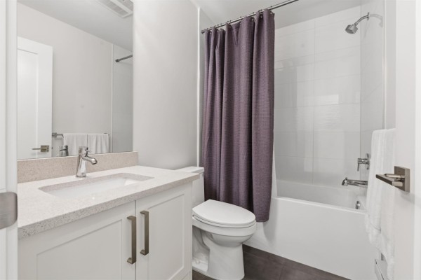 36 14499 64 Avenue, Surrey, BC V3S1X5 Photo 4