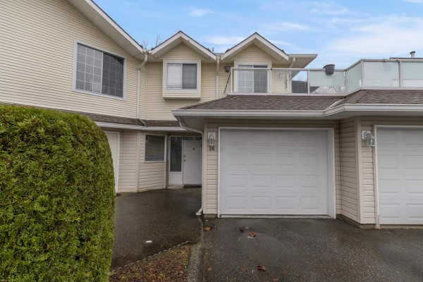36 31255 Upper Maclure Road, Abbotsford, BC V2T5N4 Photo 3