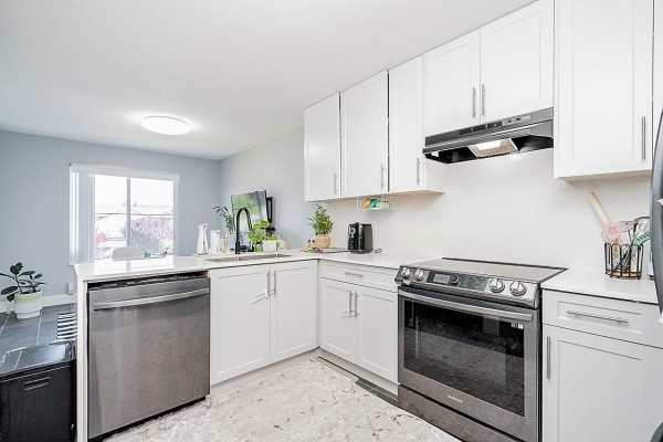 Eating area - 36 8533 Broadway Street, Chilliwack Proper South, Chilliwack, BC V2P5V4 Photo 4