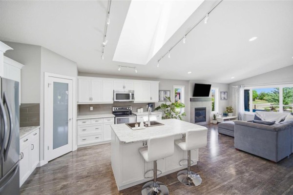 Kitchen - 36 Benson Boulevard, Oak Bluff, MB R4G0A2 Photo 5