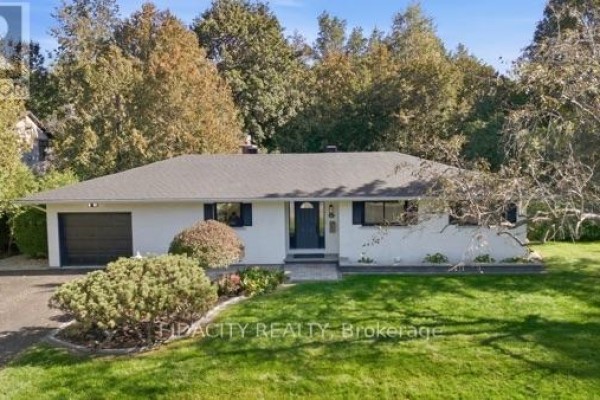 36 Beverly Street, Ottawa
