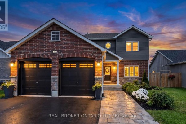 36 Beverly Street, Springwater, ON, photo 2