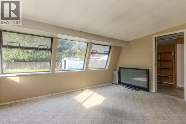 36 Bracken Parkway, Squamish, BC V0N1T0 Photo 4