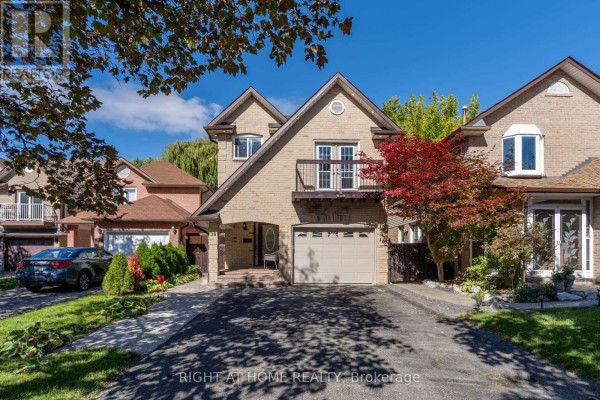 36 Burton Road W, Brampton