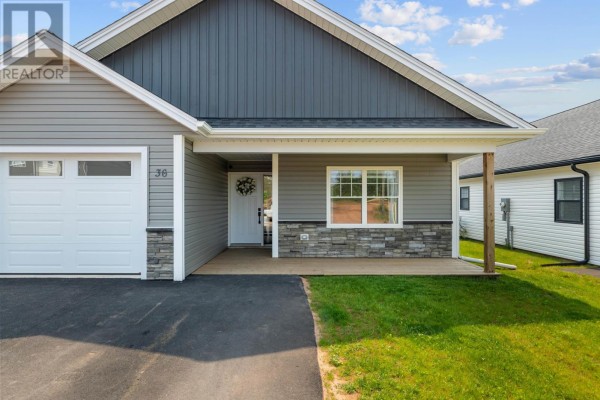 Mud room - 36 Emily Drive, Charlottetown, PE C1C0Z4 Photo 2