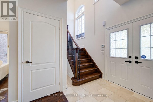 Family room - 36 Everett Street, Markham, ON L6E0H6 Photo 3