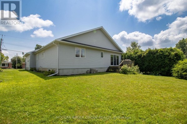 Office - 36 Hillcrest Drive, Brockville, ON K6V3J4 Photo 5