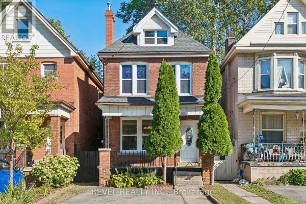 36 Holton Avenue N, Hamilton, ON L8L6H4 Photo 3