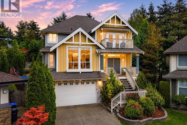 36 Maple Court, Port Moody, BC V3H5M8 Photo 2