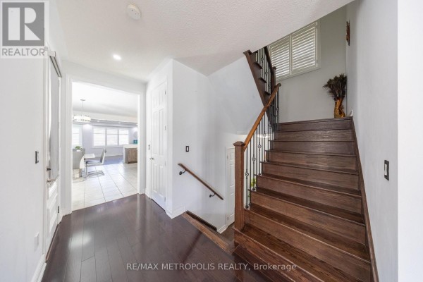 Dining room - 36 Michaelis Street, New Tecumseth, ON L9R0M8 Photo 4