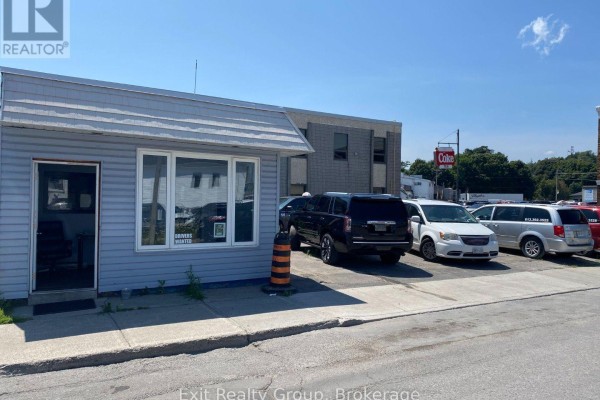 36 Murphy Street, Quinte West, ON K8V4S7 Photo 2