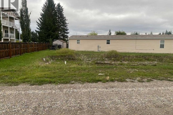 36 Noblefern Way, Sundre, AB T0M1X0 Photo 4