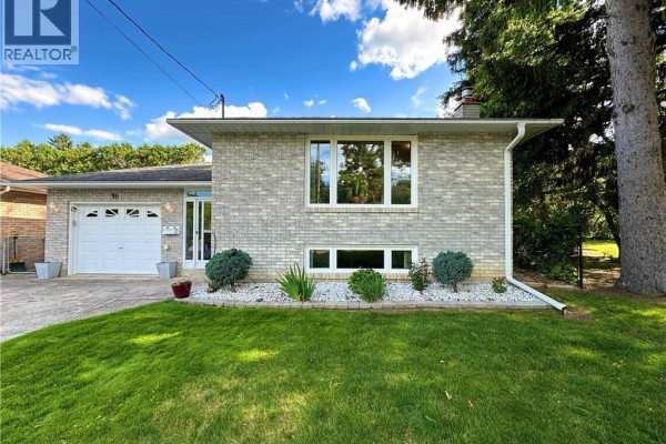 36 Oakhill Drive, Brantford, ON, photo 2