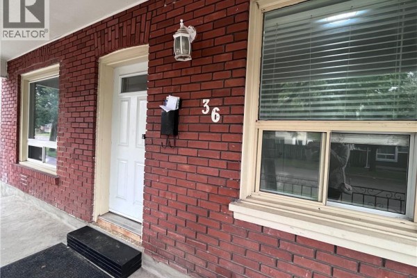 Bedroom - 36 Pearl Street, Brantford, ON N3T3N6 Photo 3