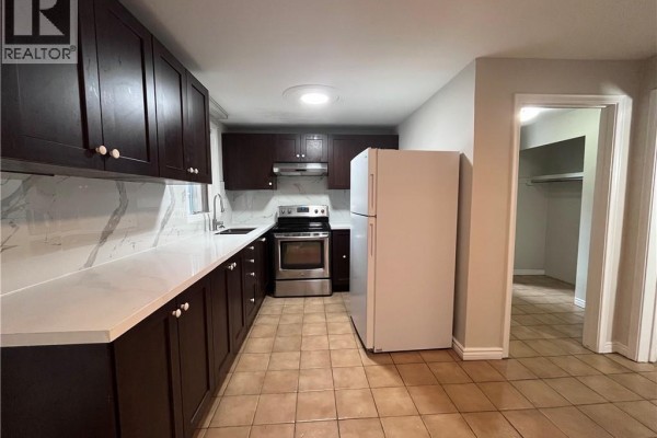 Bedroom - 36 Pearl Street, Brantford, ON N3T3N6 Photo 5