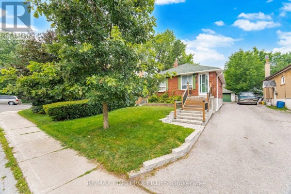 36 Pinegrove Avenue, Toronto, ON M1N2G5 Photo 4