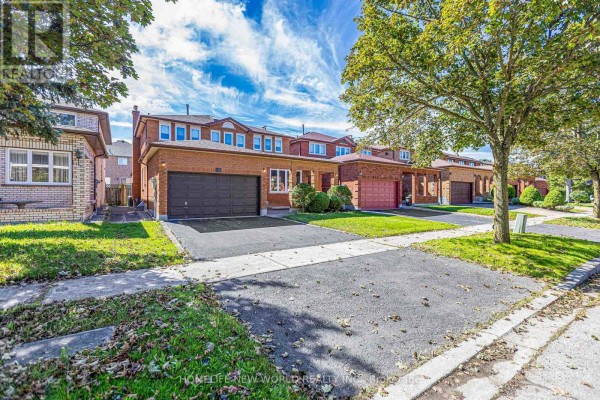 36 Purcell Square, Toronto, ON M1V3Y3 Photo 2
