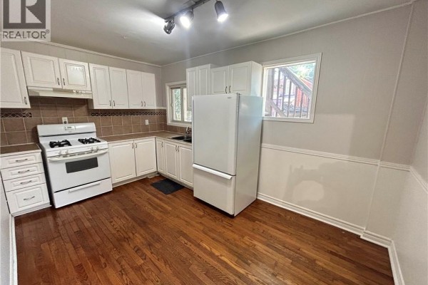 Bedroom - 36 Sherman Avenue S Unit# 1, Hamilton, ON L8M2P4 Photo 3