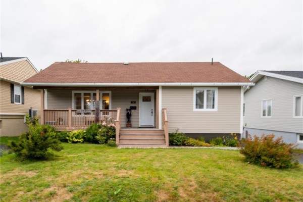 36 St Andrews Avenue, Mount Pearl, NL, photo 2