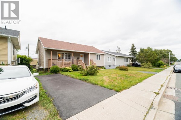 36 St Andrews Avenue, Mount Pearl, NL, photo 3