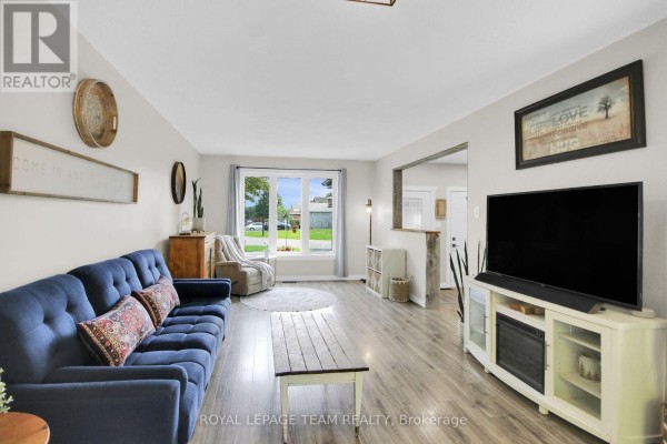 Primary Bedroom - 36 Steggall Crescent, Ottawa, ON K2S1S4 Photo 4