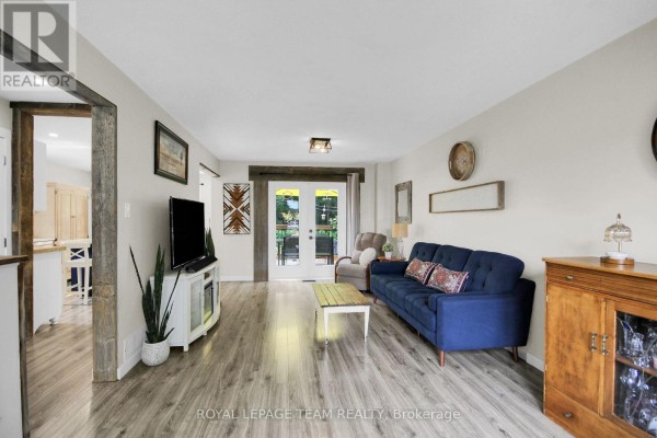 Bedroom 2 - 36 Steggall Crescent, Ottawa, ON K2S1S4 Photo 5