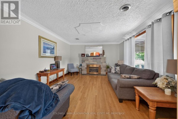 36 Third Street, Welland, ON L3B4W4 Photo 5