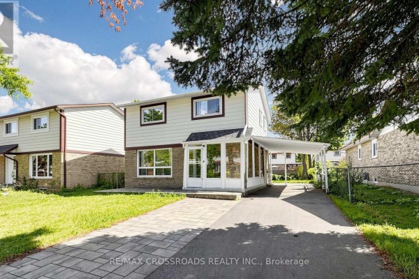 36 United Square, Toronto, ON, photo 2