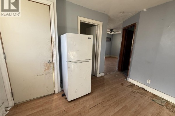 36 Wallace Terrace, Sault Ste  Marie, ON P6C1K1 Photo 5
