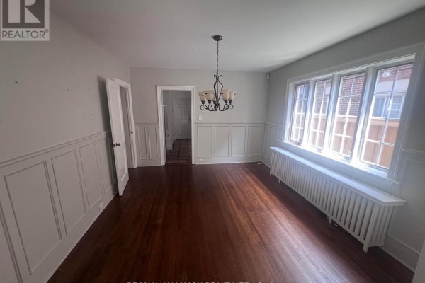 36 Whitehall Road, Toronto, ON M4W2C6 Photo 3