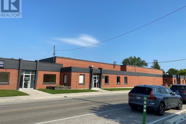 360-370 Saskatoon Street, London East, ON N5W4R3 Photo 4